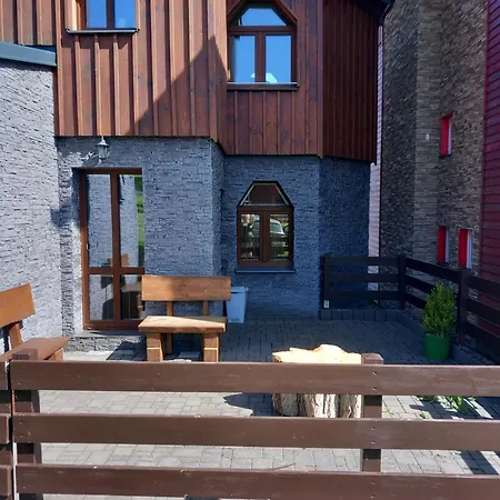 Apartament Eskadra 1 *